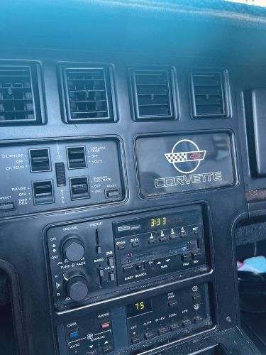 Chevrolet-Corvette-1988-Blue-7