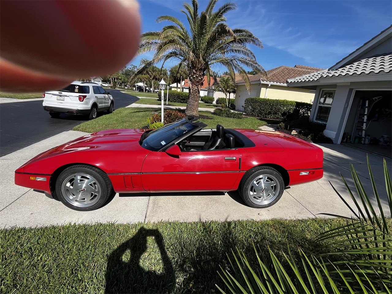 Chevrolet-Corvette-1988-Bright-Red-Black-11