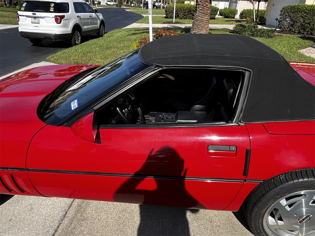 Chevrolet-Corvette-1988-Bright-Red-Black-12