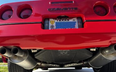 Chevrolet-Corvette-1988-Bright-Red-Black-9