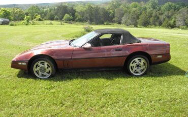 Chevrolet-Corvette-1988-Convertible-3