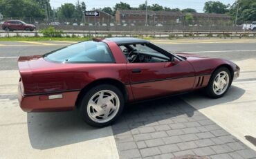 Chevrolet-Corvette-1988-Dark-Red-Metallic-Gray-Leather-15