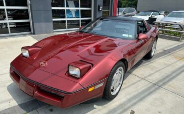 Chevrolet-Corvette-1988-Dark-Red-Metallic-Gray-Leather-27