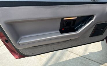 Chevrolet-Corvette-1988-Dark-Red-Metallic-Gray-Leather-31