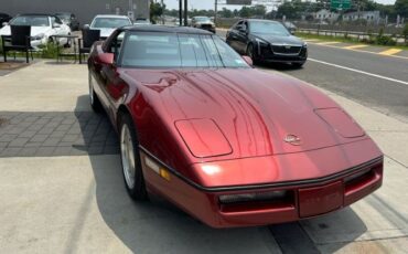 Chevrolet-Corvette-1988-Dark-Red-Metallic-Gray-Leather-4