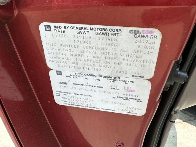 Chevrolet-Corvette-1988-Dark-Red-Metallic-Gray-Leather-8