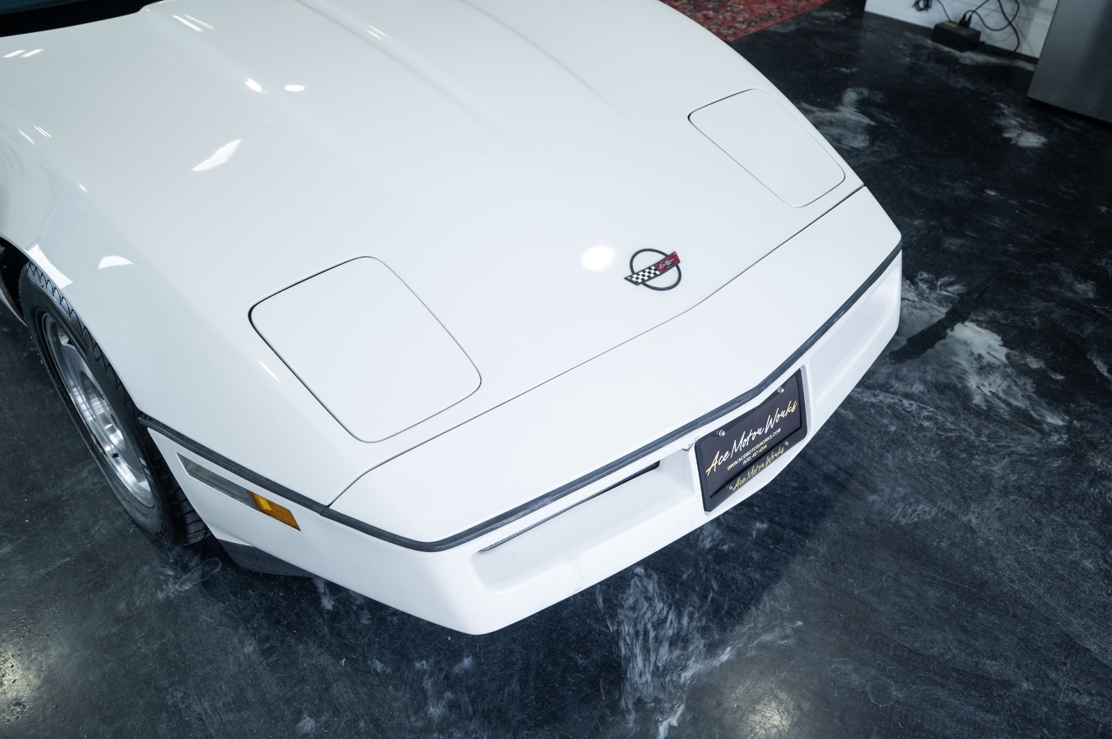 Chevrolet-Corvette-1988-Hatchback-30