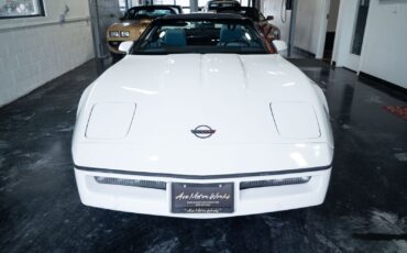 Chevrolet-Corvette-1988-Hatchback-31