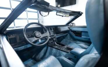 Chevrolet-Corvette-1988-Hatchback-34