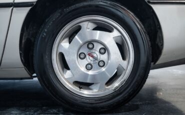 Chevrolet-Corvette-1988-Hatchback-9