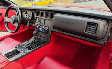 Chevrolet-Corvette-1988-Red-12