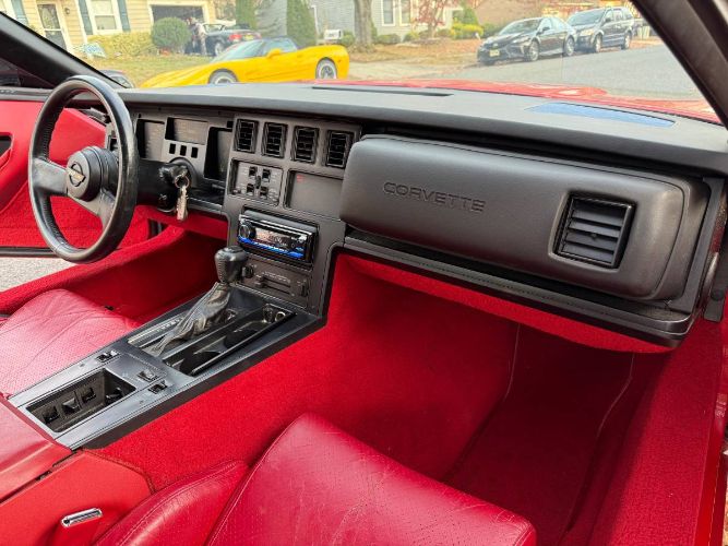 Chevrolet-Corvette-1988-Red-12