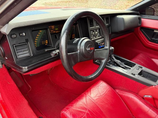 Chevrolet-Corvette-1988-Red-14