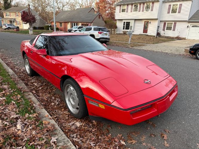 Chevrolet-Corvette-1988-Red-16