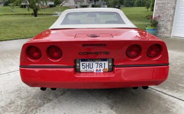Chevrolet-Corvette-1988-Red-Gray-2