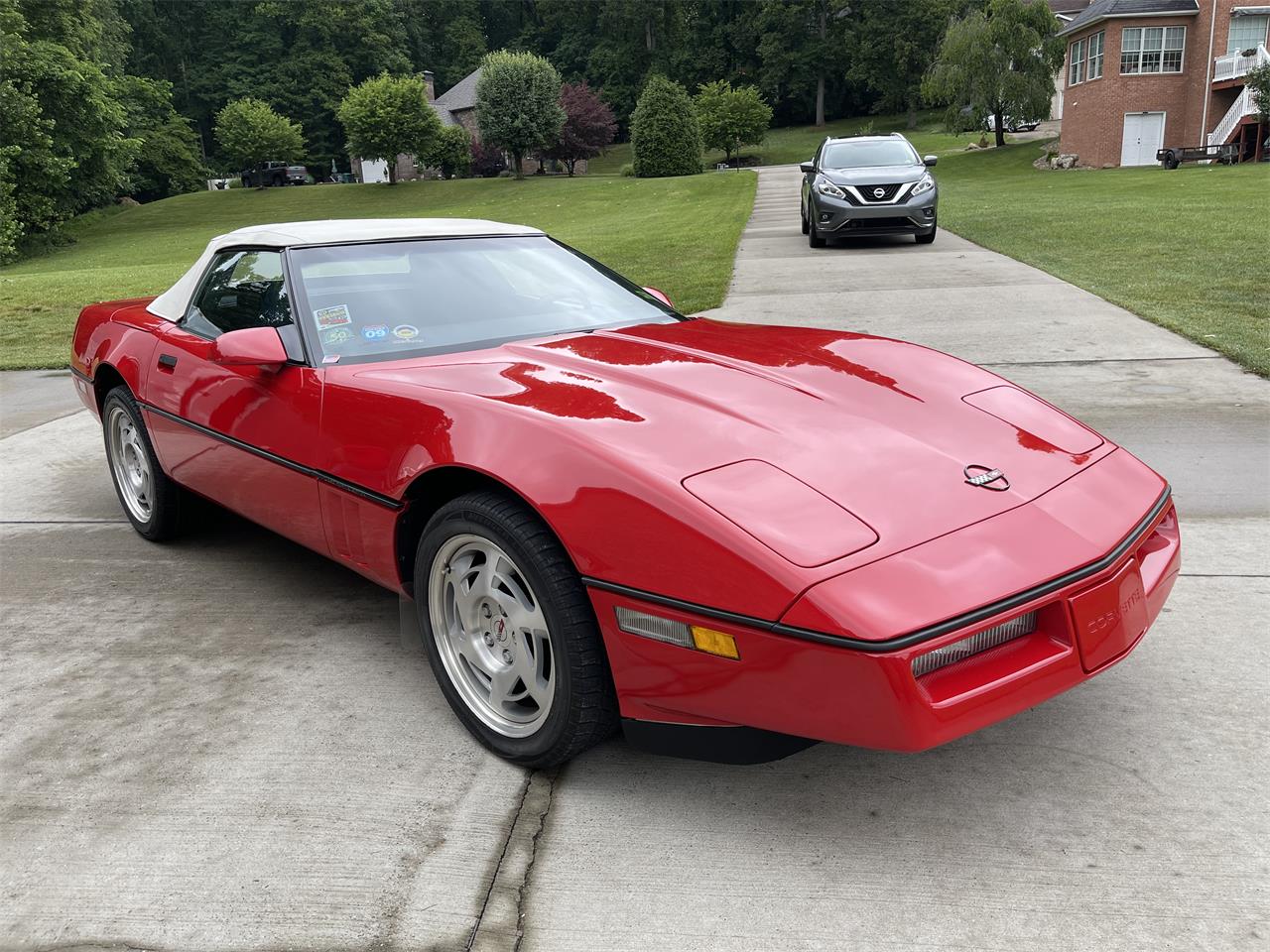 Chevrolet-Corvette-1988-Red-Gray-24