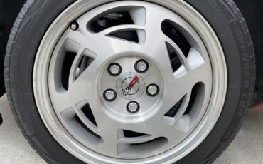 Chevrolet-Corvette-1988-Red-Gray-25