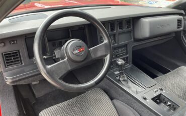 Chevrolet-Corvette-1988-Red-Gray-9