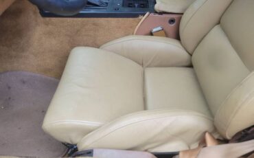 Chevrolet-Corvette-1988-RedTan-Top-Tan-9