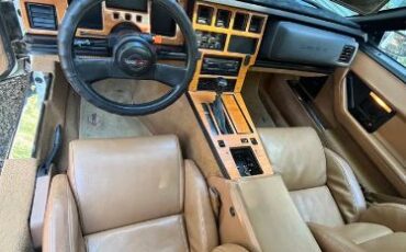 Chevrolet-Corvette-1988-White-8