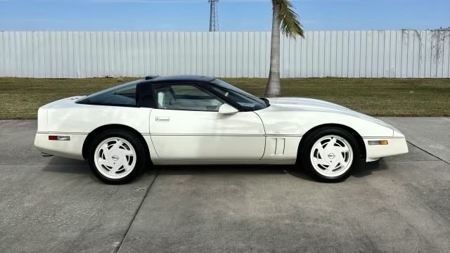 Chevrolet Corvette 1988