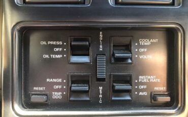 Chevrolet-Corvette-1989-Burgundy-Black-15