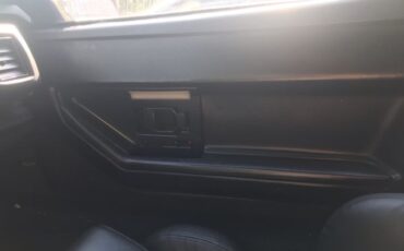 Chevrolet-Corvette-1989-Burgundy-Black-16