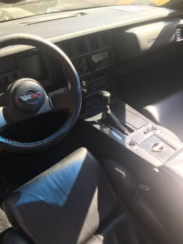 Chevrolet-Corvette-1989-Burgundy-Black-19