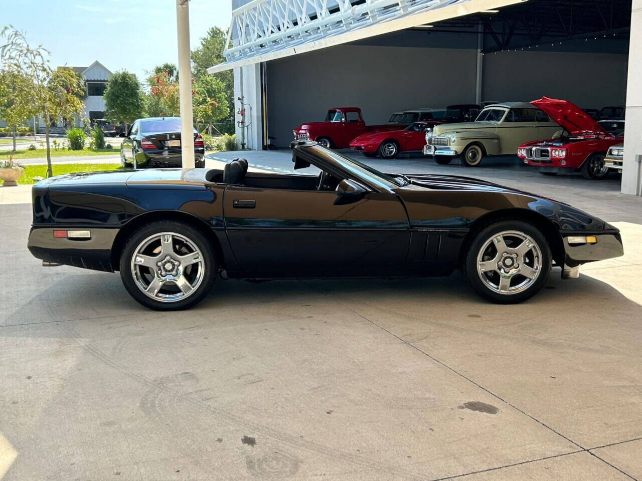 Chevrolet-Corvette-1989-Convertible-3