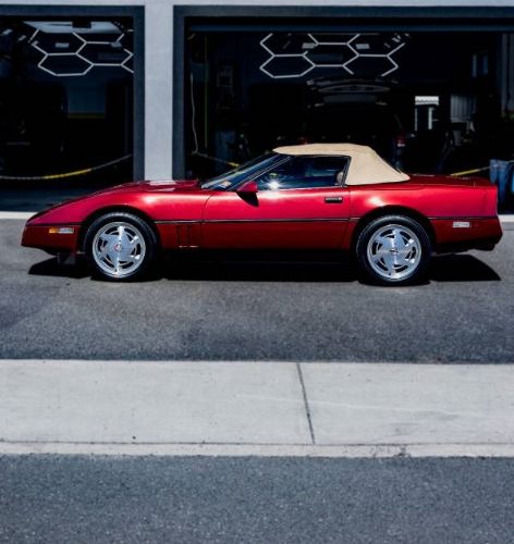 Chevrolet-Corvette-1989-Dark-Red-Metallic-Saddle-3