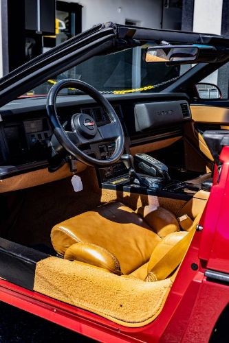 Chevrolet-Corvette-1989-Dark-Red-Metallic-Saddle-4