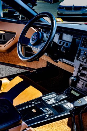 Chevrolet-Corvette-1989-Dark-Red-Metallic-Saddle-5
