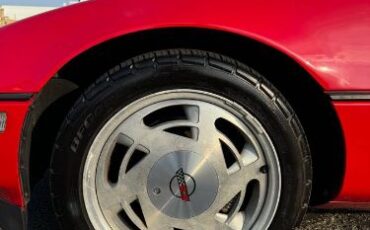 Chevrolet-Corvette-1989-Red-3