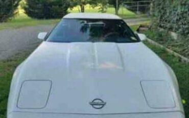 Chevrolet-Corvette-1989-White-6