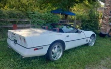 Chevrolet-Corvette-1989-White-9