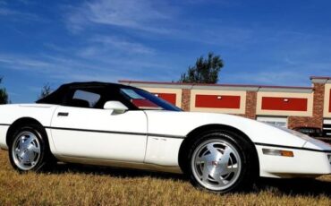 Chevrolet-Corvette-1989-White-Red-7