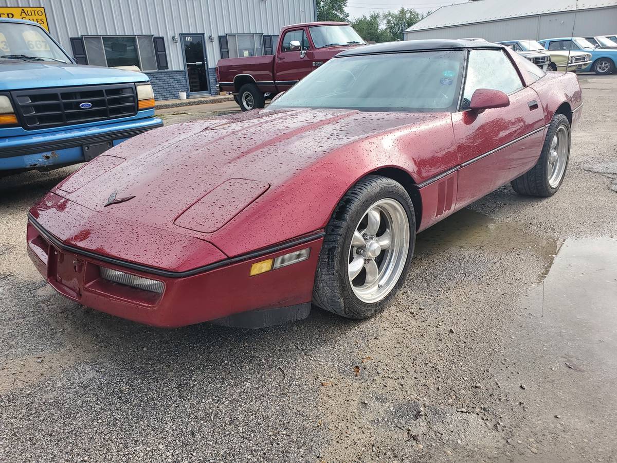 Chevrolet-Corvette-1989-red-3
