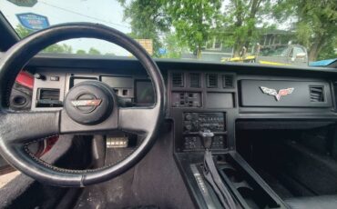 Chevrolet-Corvette-1989-red-5