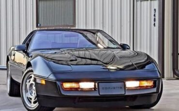 Chevrolet-Corvette-1990-Black-Gray-Leather-3