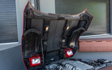 Chevrolet-Corvette-1990-Hatchback-22