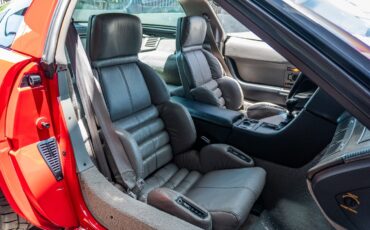 Chevrolet-Corvette-1990-Hatchback-33