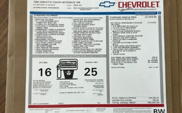 Chevrolet-Corvette-1990-Hatchback-36