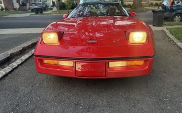 Chevrolet-Corvette-1990-Hatchback-6