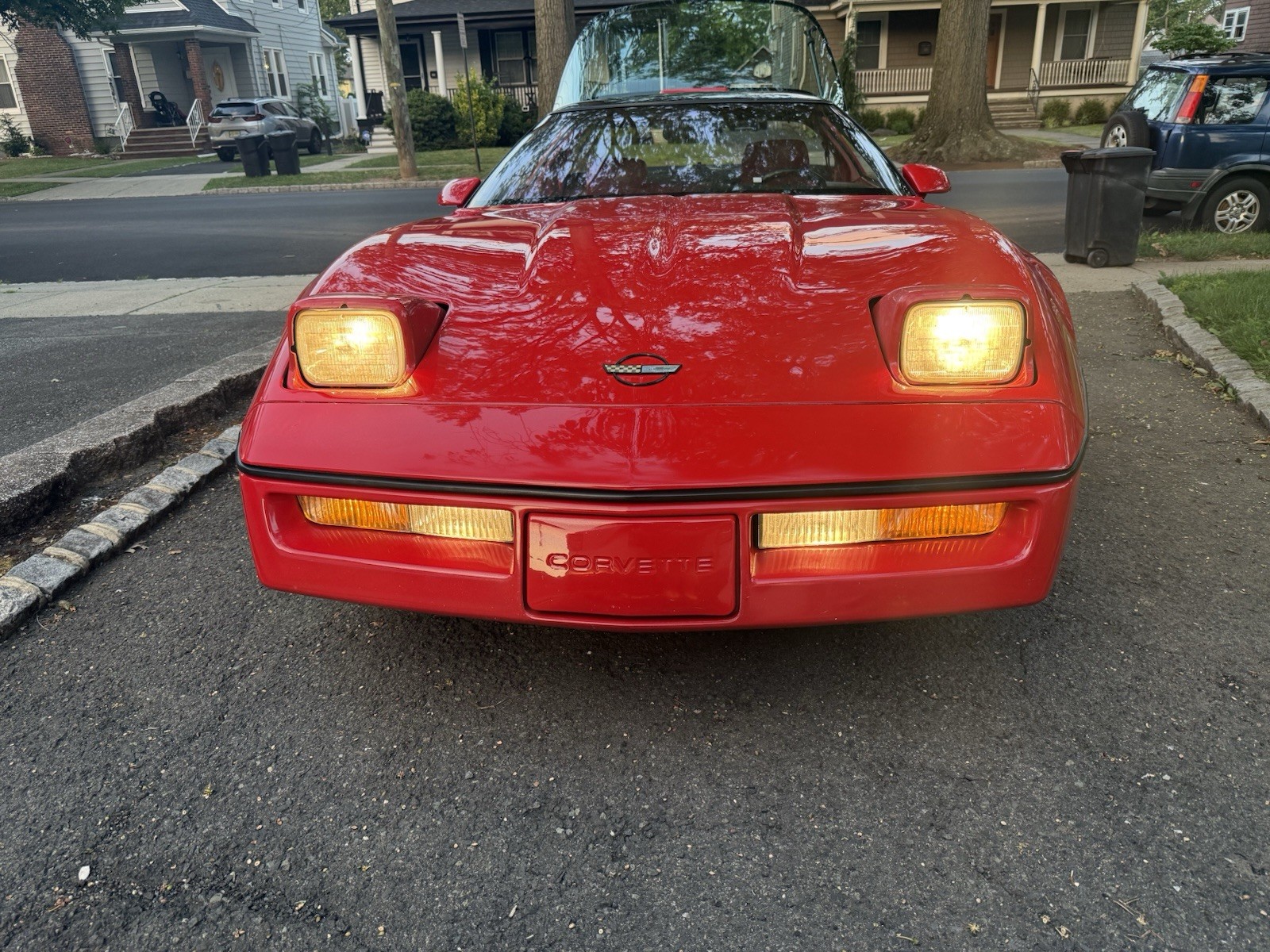 Chevrolet-Corvette-1990-Hatchback-6