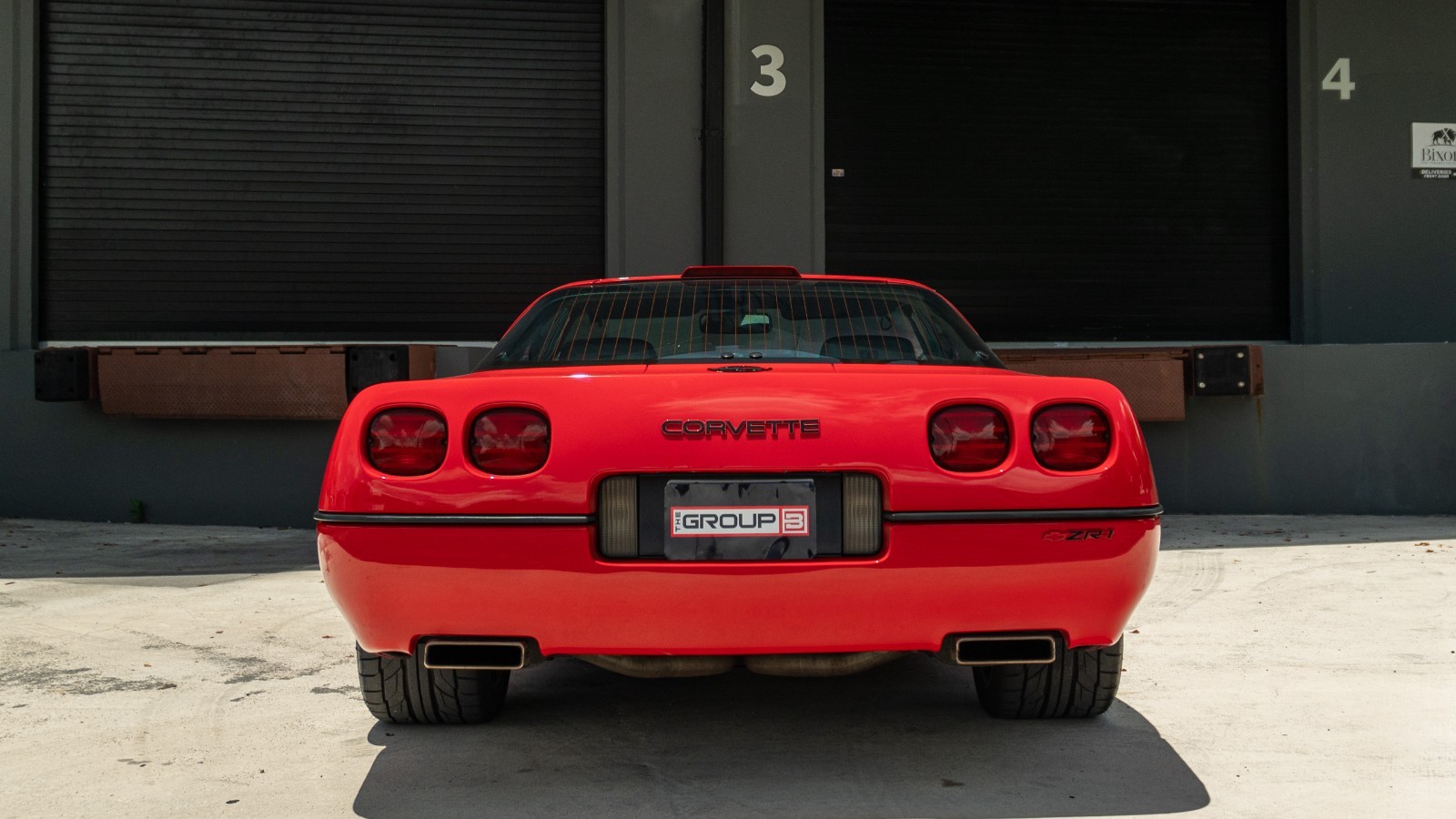 Chevrolet-Corvette-1990-Hatchback-6