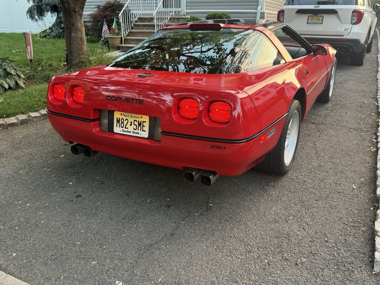 Chevrolet-Corvette-1990-Hatchback-8