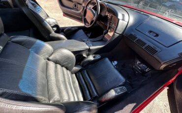 Chevrolet-Corvette-1990-Hatchback-9