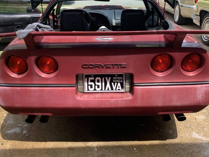 Chevrolet-Corvette-1990-Red-1