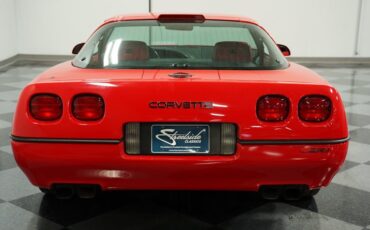 Chevrolet-Corvette-1990-Torch-Red-Bright-Red-11