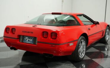 Chevrolet-Corvette-1990-Torch-Red-Bright-Red-12